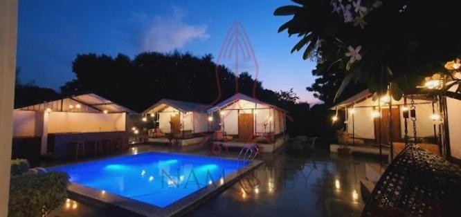 Luxury Farmhouse In Chhatarpur With Pool New Delhi Ngoại thất bức ảnh